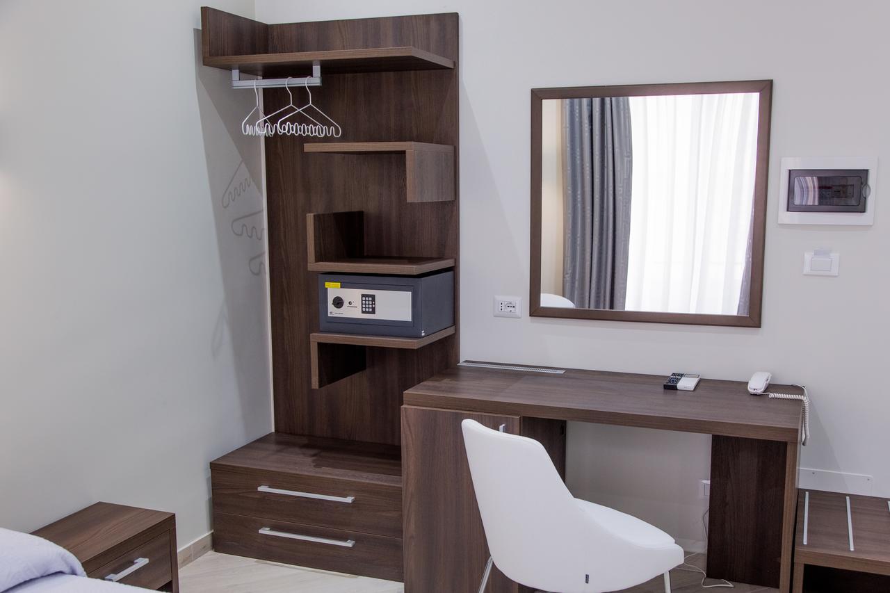 Venustas Roma Hotel Dış mekan fotoğraf